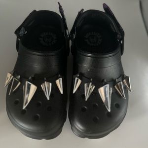 Brand new never worn black panther crocs. Size 6W women’s or 4.5W kids.